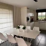 شقة Bonheur 12 *