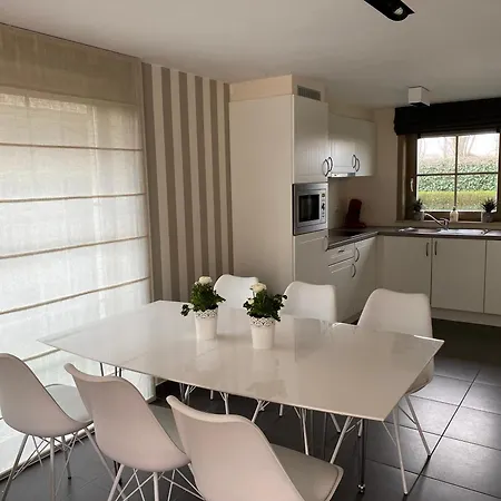 شقة Vakantiehuis De Panne *